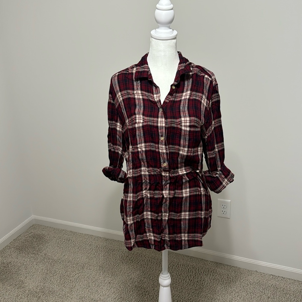 Partial Button-Down Plaid Flannel Shirt 💕